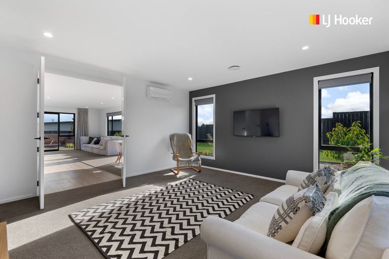 Photo of property in 9 Paterson Road, Mosgiel, 9092