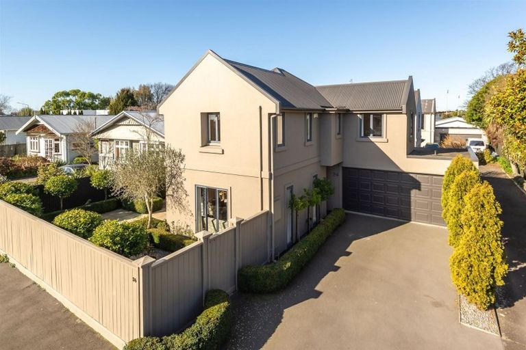 Photo of property in 24 Courtenay Street, St Albans, Christchurch, 8014