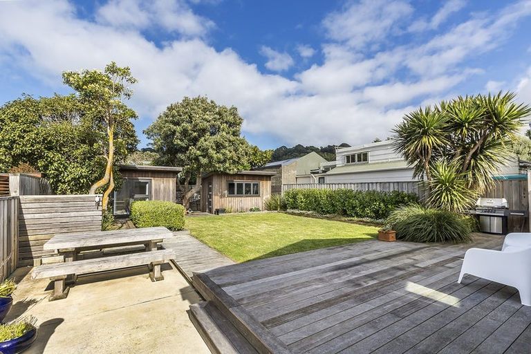 Photo of property in 6 Monro Street, Seatoun, Wellington, 6022