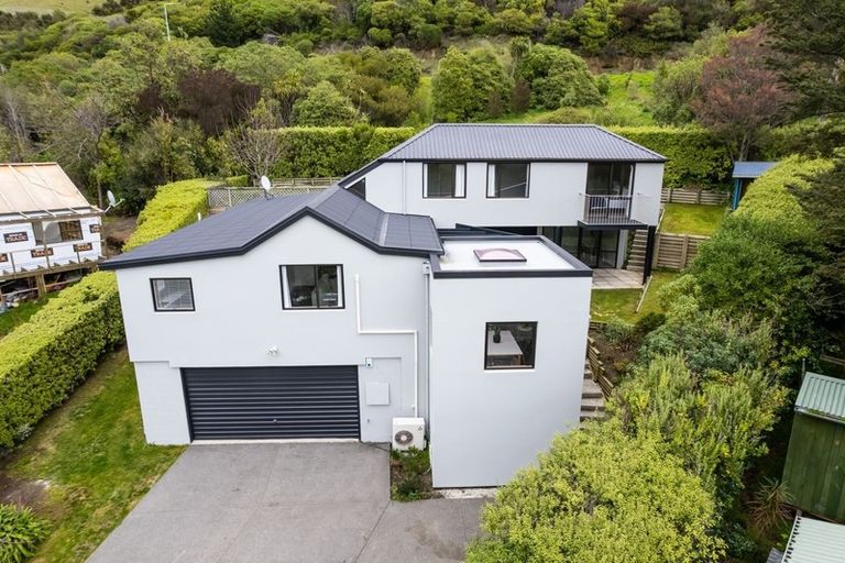Photo of property in 14 Heathvale Place, Heathcote Valley, Christchurch, 8022