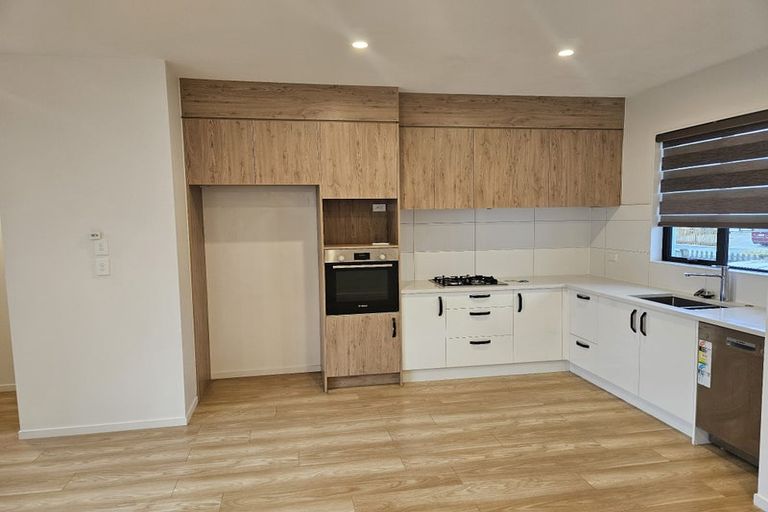 Photo of property in 7 Tumu Road, Papakura, 2110