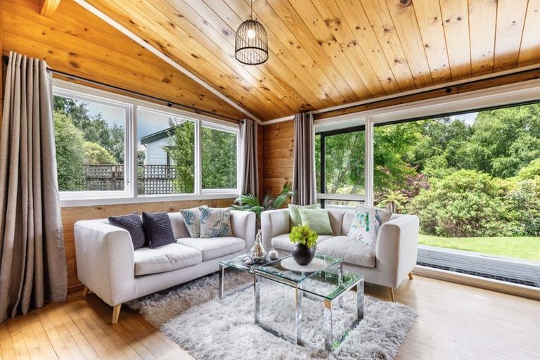 Photo of property in 1/38 Kinloch Road, Kinloch, Taupo, 3377