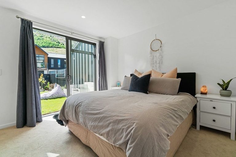 Photo of property in 4 Stamper Lane, Arthurs Point, Queenstown, 9371