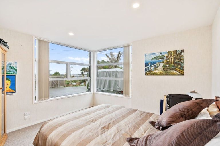 Photo of property in 1 Seaview Road, Whangarei, 0110