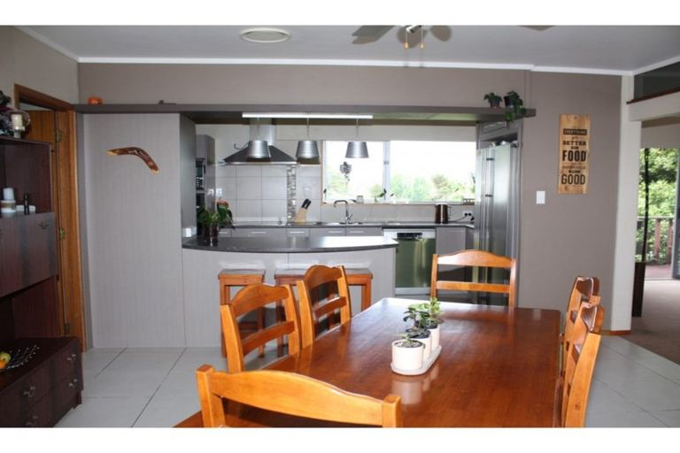 Photo of property in 13a Cross Street, Regent, Whangarei, 0112