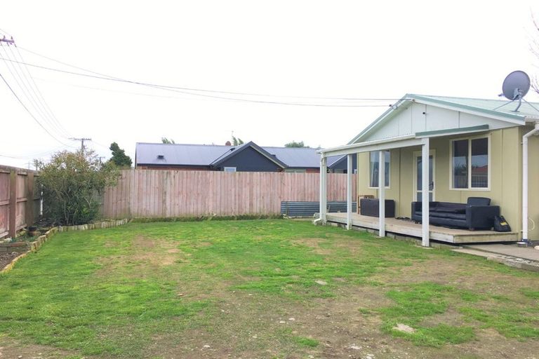Photo of property in 8 Finsbury Street, Islington, Christchurch, 8042