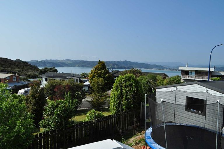 Photo of property in 17 Harbour Lights Terrace, Whitianga, 3592
