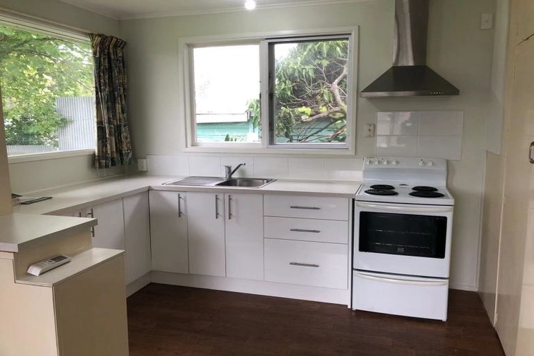 Photo of property in 106 Rattray Street, Riccarton, Christchurch, 8041