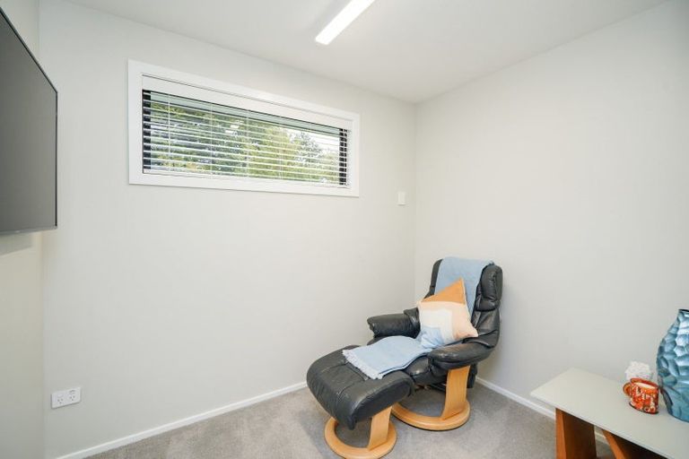 Photo of property in 18 Ruru Avenue, Otatara, Invercargill, 9879