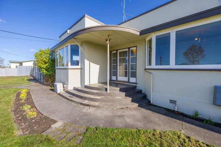 Photo of property in 15 Mitchell Street, Waipukurau, 4200
