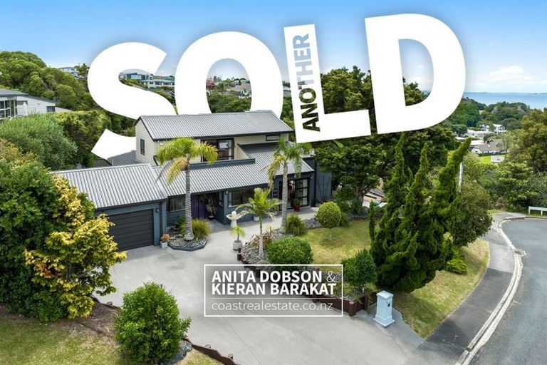 Photo of property in 32 Layton Road, Manly, Whangaparaoa, 0930