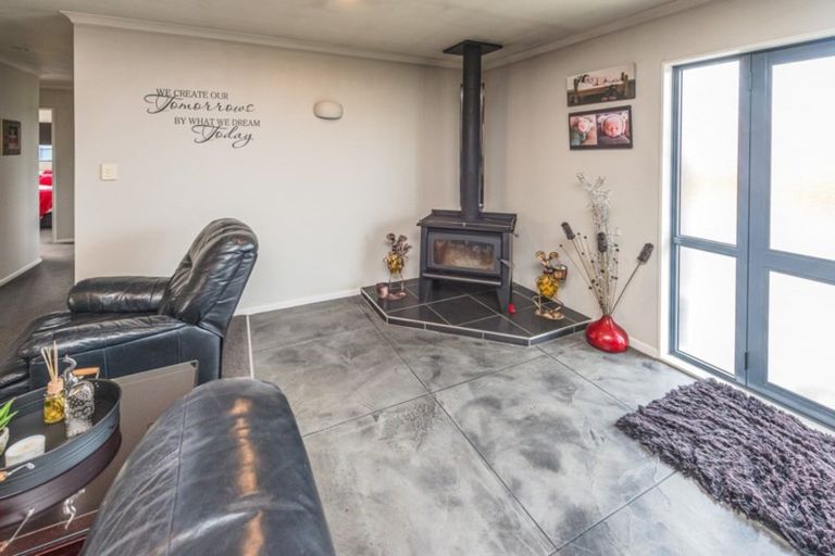 Photo of property in 37 Tawhero Street, Gonville, Whanganui, 4501