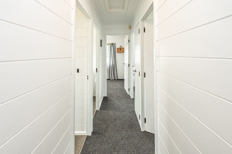 Photo of property in 7 Tainui Street, Castlecliff, Whanganui, 4501