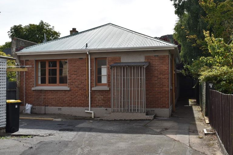 Photo of property in 699a Cumberland Street, North Dunedin, Dunedin, 9016