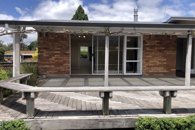 Photo of property in 11 Regent Street, Silverdale, Hamilton, 3216