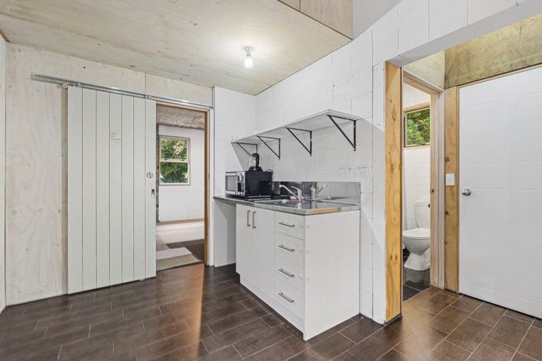 Photo of property in 186e Heta Road, Highlands Park, New Plymouth, 4312