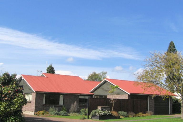 Photo of property in 10 Fairley Road, Lynmore, Rotorua, 3010