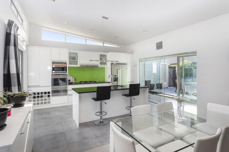Photo of property in 21 Northwater Drive, Northwood, Christchurch, 8051