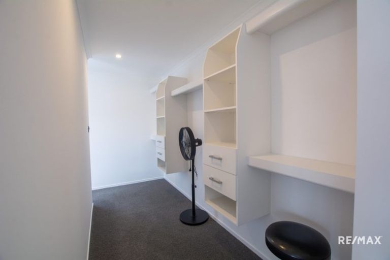 Photo of property in 18 Naeo Close, Papamoa Beach, Papamoa, 3118