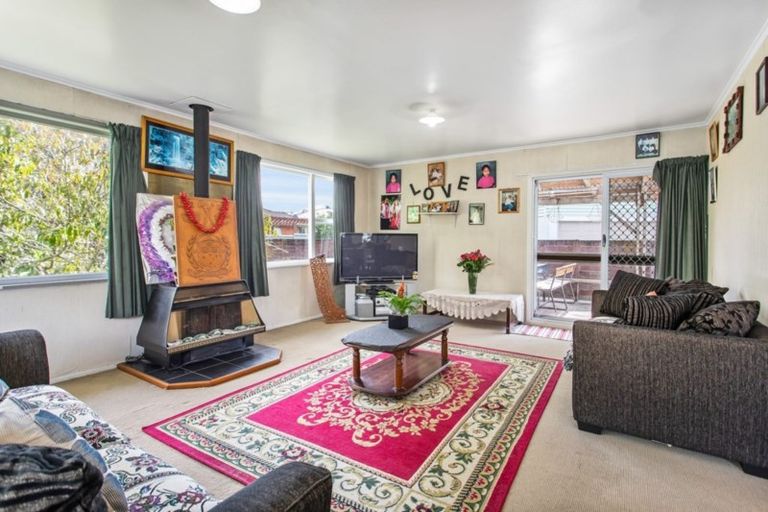 Photo of property in 23 Thompson Terrace, Manurewa, Auckland, 2102