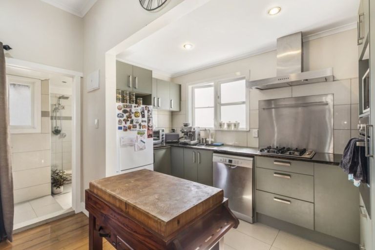 Photo of property in 2/73 Russell Road, Manurewa, Auckland, 2102