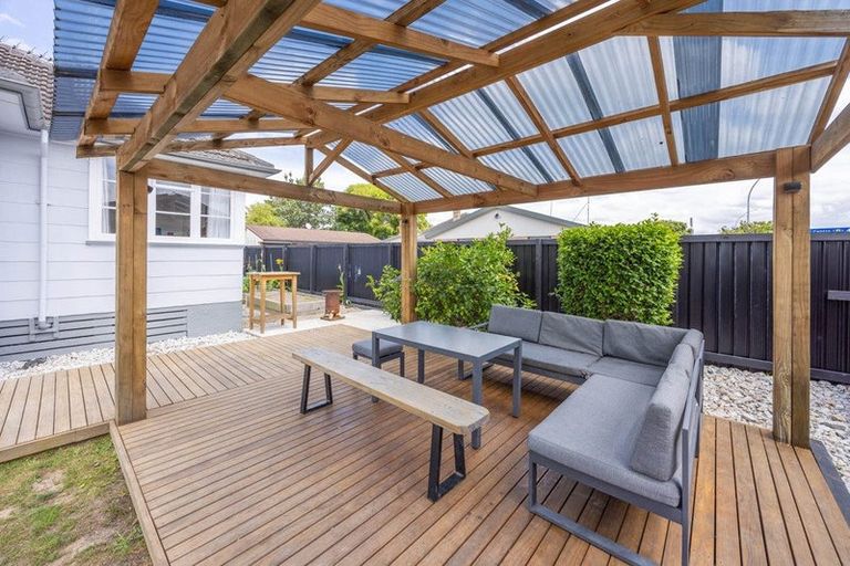 Photo of property in 194 Clarkin Road, Fairfield, Hamilton, 3214