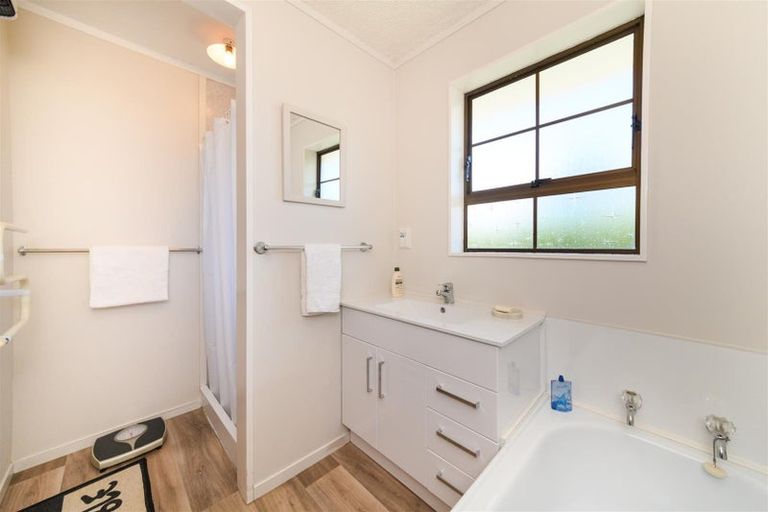 Photo of property in 153a High Street, Bulls, 4818