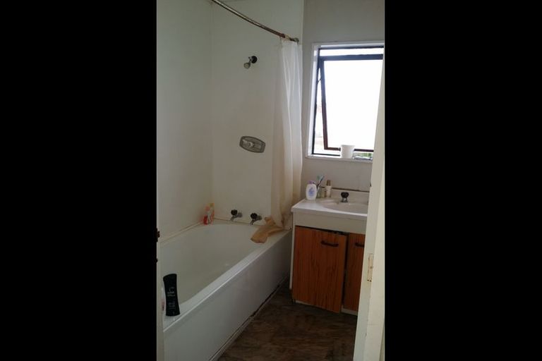 Photo of property in 20 Beech Place, Owhata, Rotorua, 3010