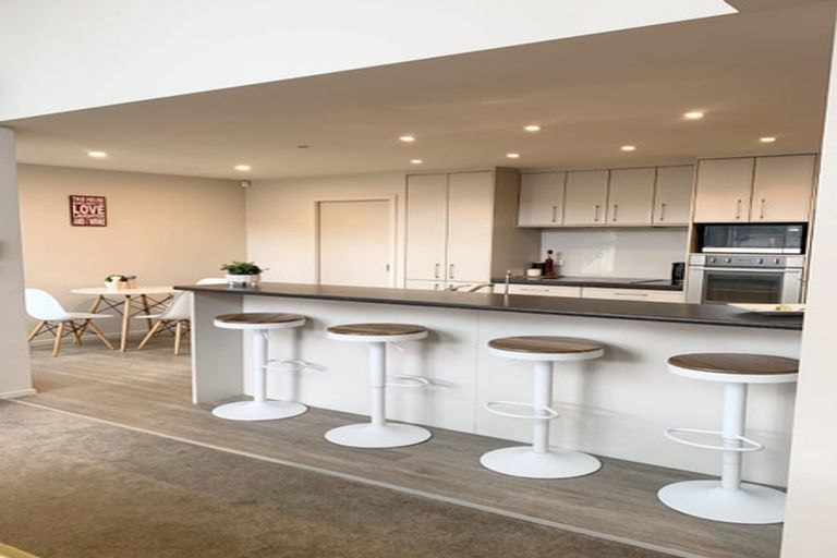 Photo of property in 9 Duncan Street, Tawa, Wellington, 5028