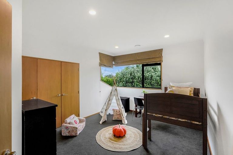 Photo of property in 1 Harrowfield Drive, Harrowfield, Hamilton, 3210