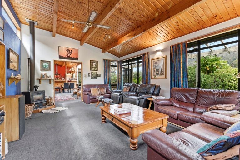 Photo of property in Twin Waters Lodge, 30 Totara Avenue, Collingwood, 7073