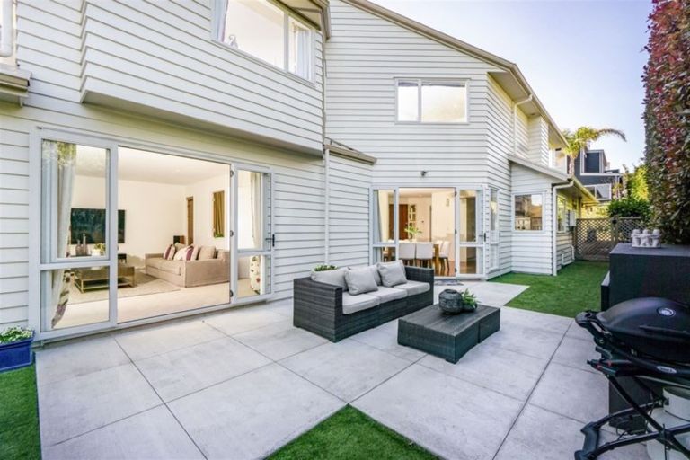 Photo of property in 45a Williamson Avenue, Belmont, Auckland, 0622