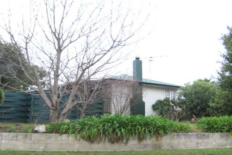 Photo of property in 22 Guildford Street, Tamatea, Napier, 4112