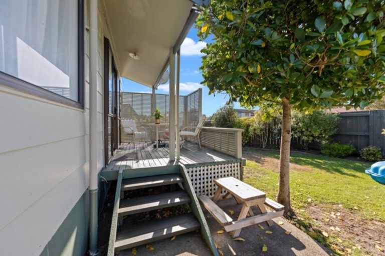 Photo of property in 20 Topaz Drive, Papamoa Beach, Papamoa, 3118