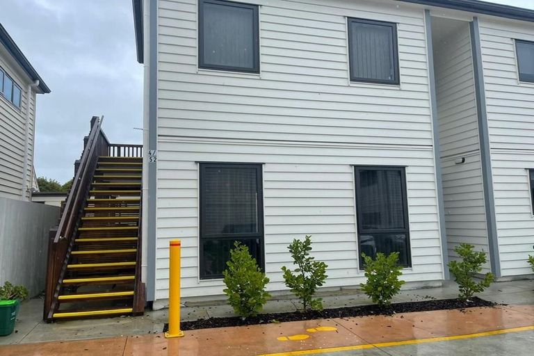 Photo of property in 4/52 Manuroa Road, Takanini, 2112