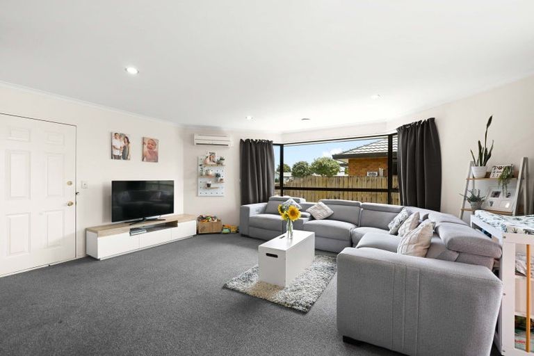 Photo of property in 26 Aldershot Place, Nawton, Hamilton, 3200