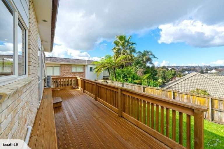 Photo of property in 25c Buscomb Avenue, Henderson, Auckland, 0610