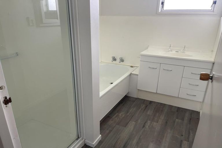 Photo of property in 15b Victoria Street, Pukekohe, 2120