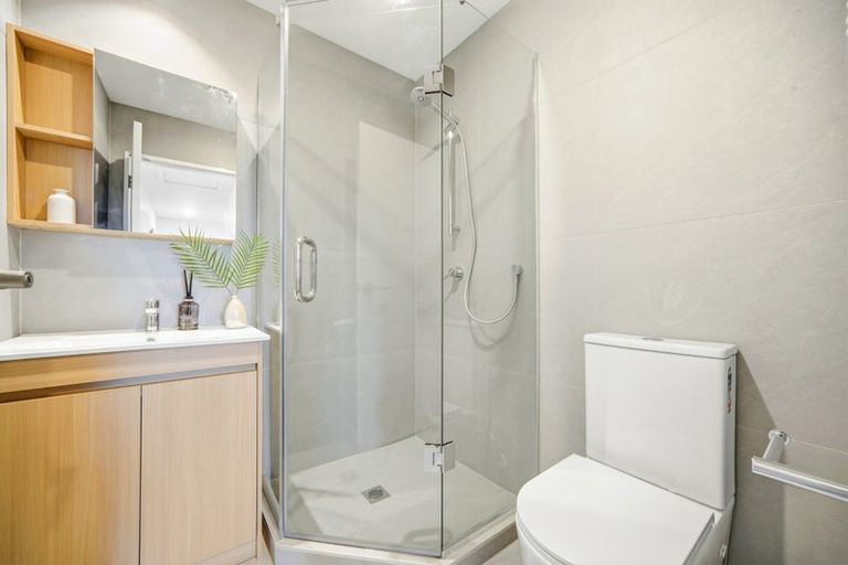 Photo of property in 3/14 Karamu Street, Strandon, New Plymouth, 4312