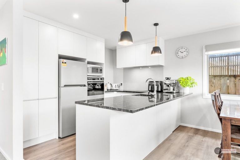 Photo of property in 4 Okoutu Lane, Moera, Lower Hutt, 5010