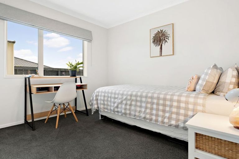 Photo of property in 47 Jeroboam Loop, Kumeu, 0810