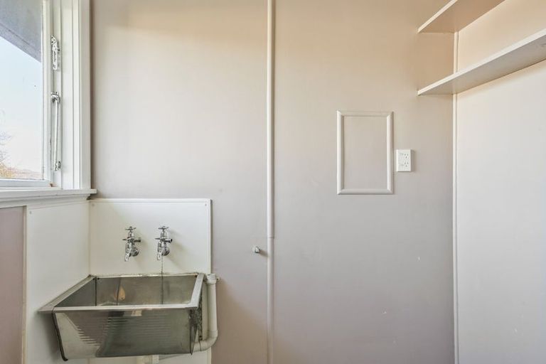 Photo of property in 6 Netley Place, Aranui, Christchurch, 8061