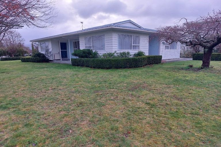 Photo of property in 4 Fairbrother Street, Carterton, 5713