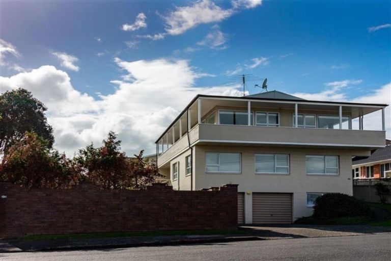Photo of property in 4/13 Walter Street, Hauraki, Auckland, 0622