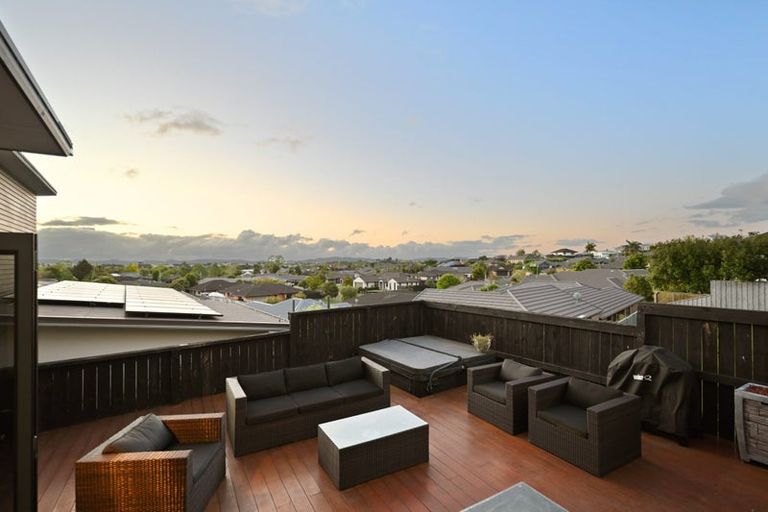 Photo of property in 8 Bishopsworth Way, Huntington, Hamilton, 3210