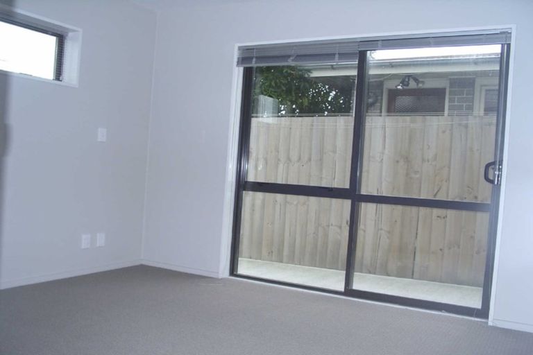 Photo of property in 1/450 Barbadoes Street, Edgeware, Christchurch, 8013