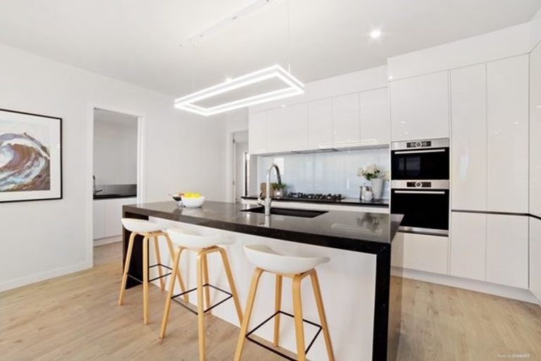 Photo of property in 13 Golden Morning Drive, Albany Heights, Auckland, 0632