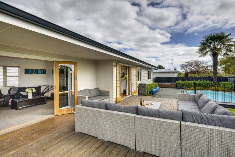 Photo of property in 2 Veronica Avenue, Marewa, Napier, 4110