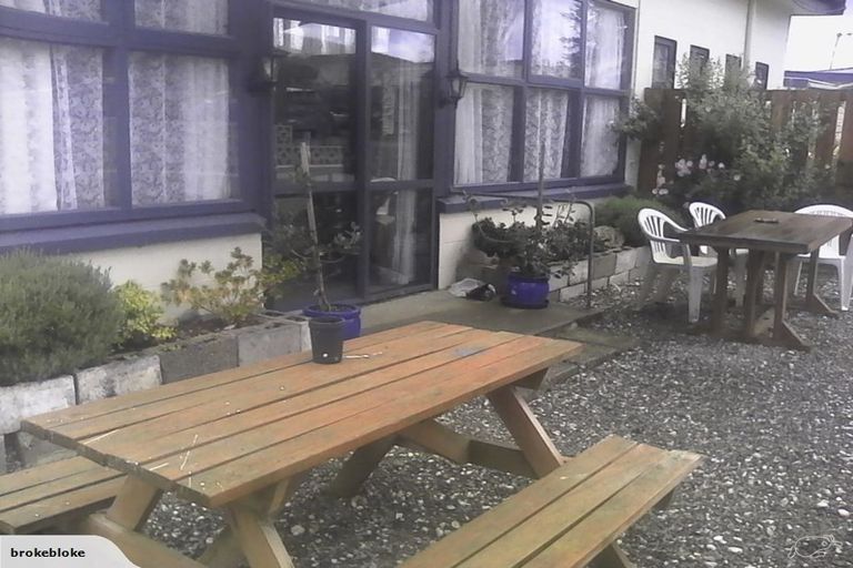 Photo of property in 38 Mccaughan Street, Browns, Winton, 9781