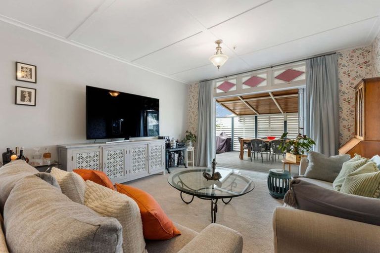 Photo of property in 173 Waihi Road, Hawera, 4610